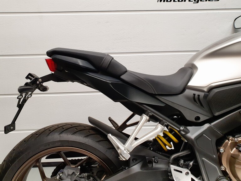 Honda CB 650 RA HONDA CB 650 RA foto 9
