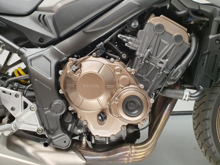 Honda CB 650 RA HONDA CB 650 RA foto 11