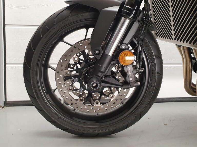 Honda CB 1000 R HONDA CB 1000 R foto 3