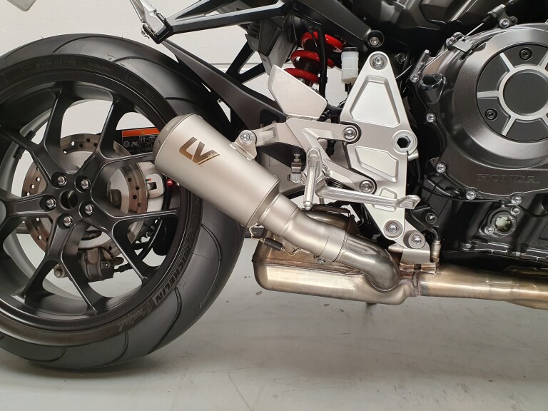 Honda CB 1000 R HONDA CB 1000 R foto 11