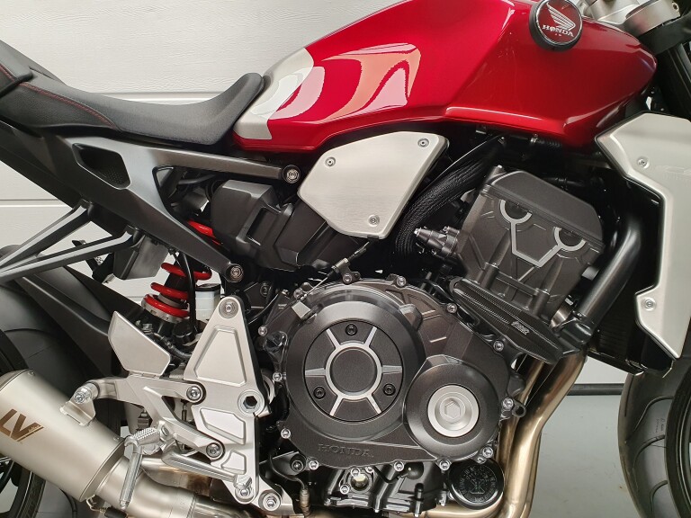 Honda CB 1000 R HONDA CB 1000 R foto 12