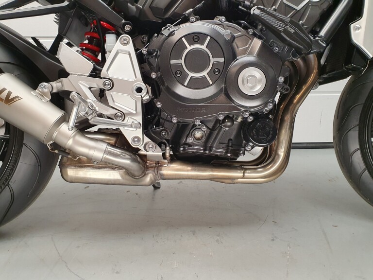 Honda CB 1000 R HONDA CB 1000 R foto 13