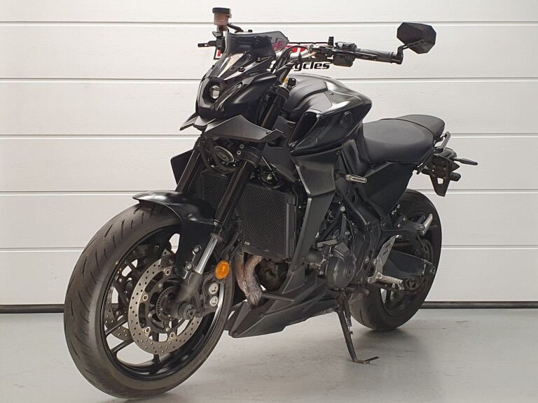 Yamaha MT 09 ABS YAMAHA MT 09 ABS 