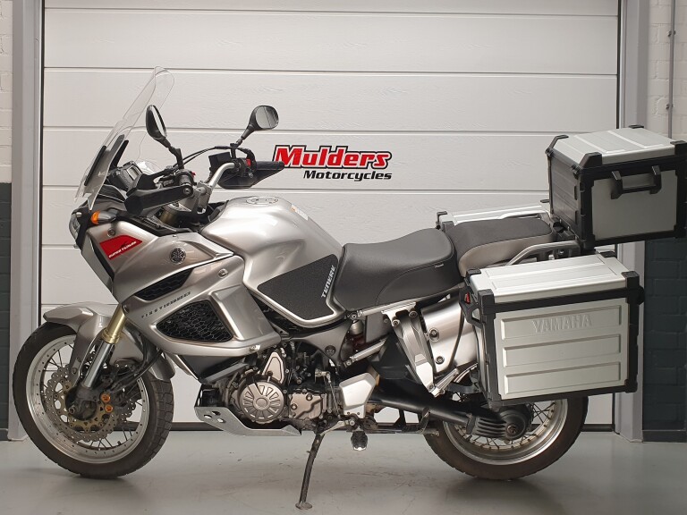 Yamaha XT 1200 Z SUPER TENERE YAMAHA XT 1200 SUPER TENERE foto 2