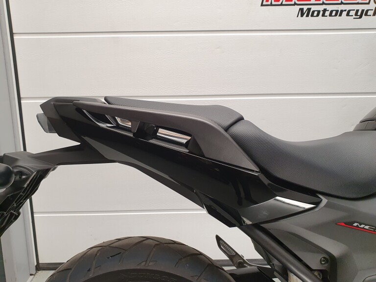 Honda NC 750 X ABS HONDA NC 750 X ABS foto 12