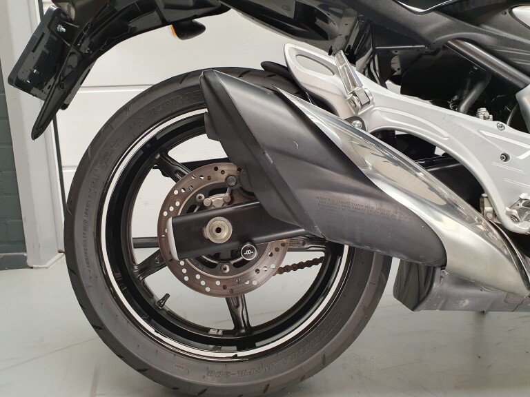 Suzuki SFV 650 A GLADIUS SUZUKI SFV 650 A GLADIUS foto 8