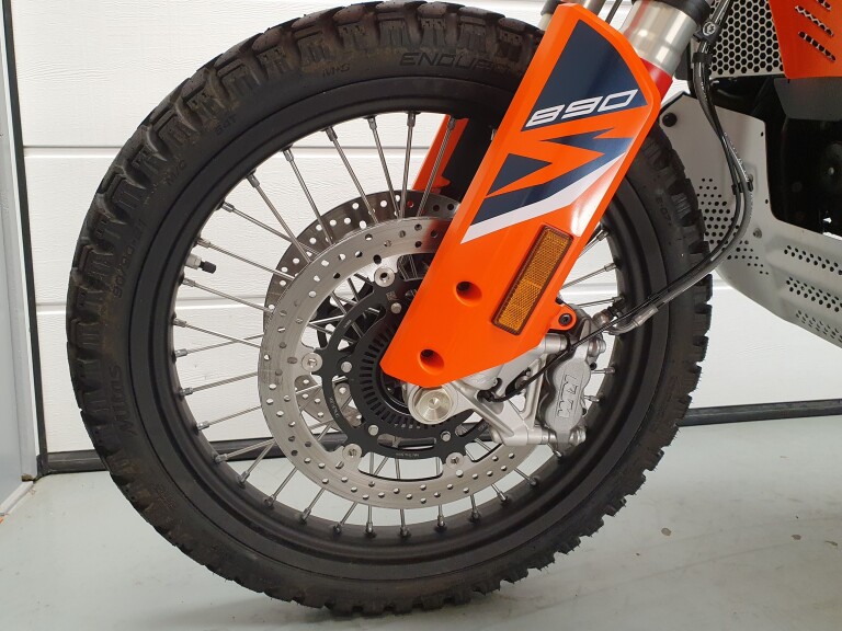KTM 890 ADVENTURE R KTM 890 ADVENTURE R foto 3