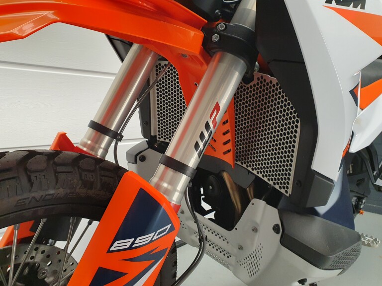 KTM 890 ADVENTURE R KTM 890 ADVENTURE R foto 4