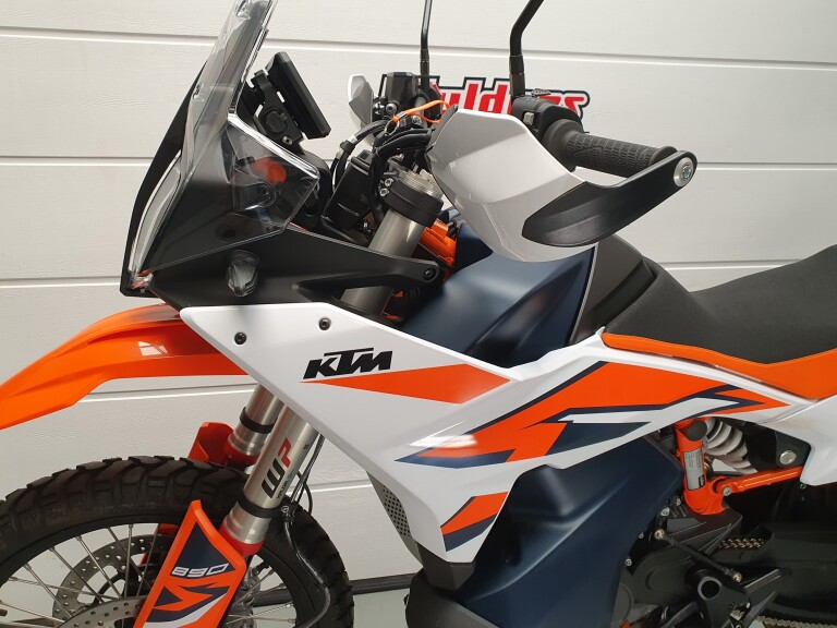 KTM 890 ADVENTURE R KTM 890 ADVENTURE R foto 6