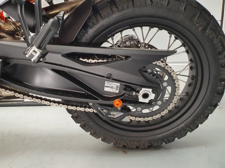 KTM 890 ADVENTURE R KTM 890 ADVENTURE R foto 10