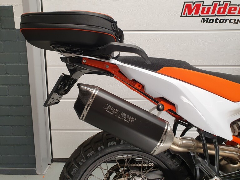 KTM 890 ADVENTURE R KTM 890 ADVENTURE R foto 12