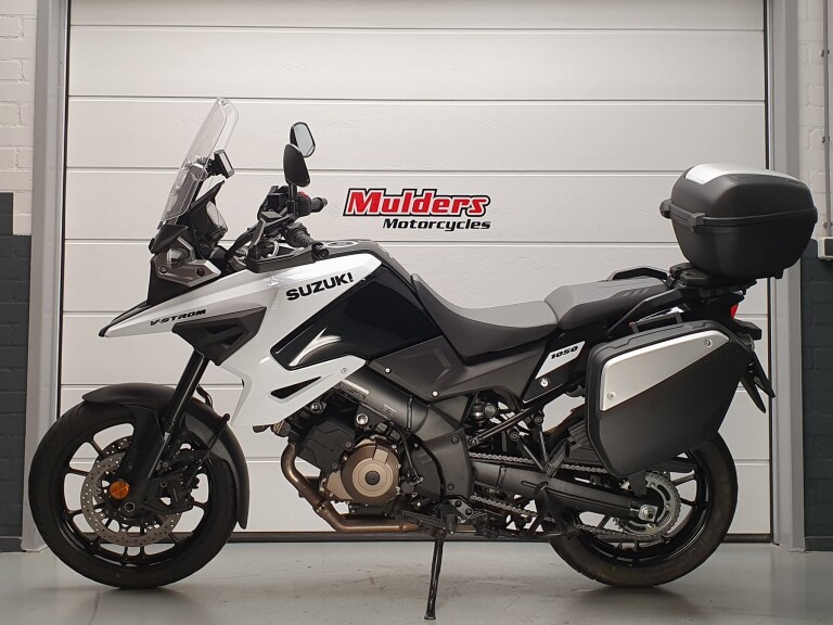 Suzuki DL 1050 V-STROM SUZUKI V-STROM 1050 
