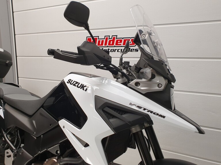 Suzuki DL 1050 V-STROM SUZUKI V-STROM 1050 foto 9