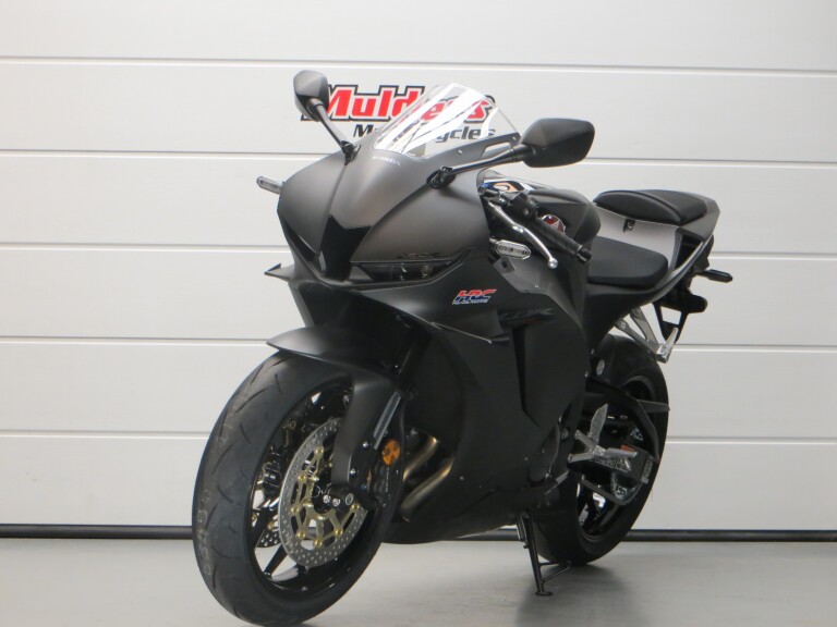 Honda CBR 600 RR HONDA CBR 600 RR 