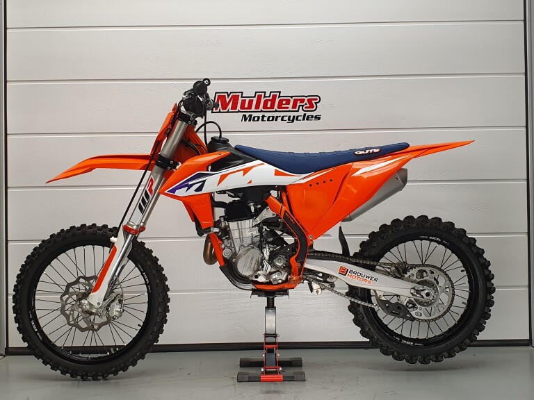 KTM 450 SX-F foto 2
