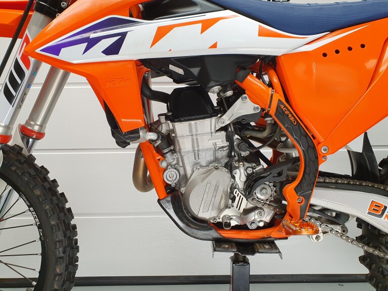 KTM 450 SX-F foto 5