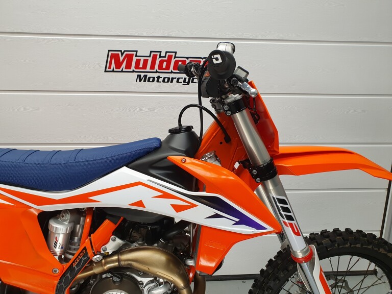 KTM 450 SX-F foto 11
