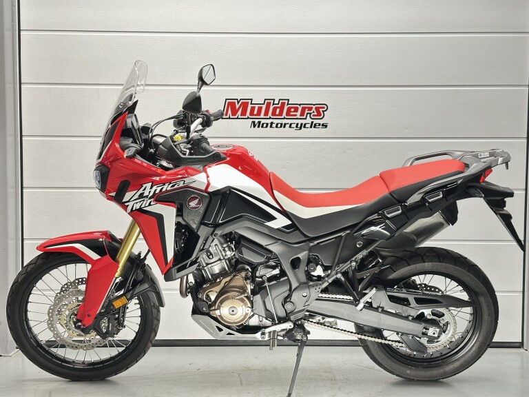 Honda CRF 1000 LA AFRICA TWIN UNIEK! 11KM NIEUWE AFRICA TWIN! foto 2