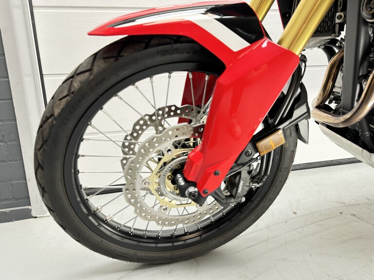 Honda CRF 1000 LA AFRICA TWIN UNIEK! 11KM NIEUWE AFRICA TWIN! foto 5