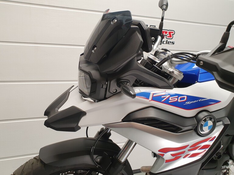 BMW F 750 GS BMW F 750 GS Sport foto 4