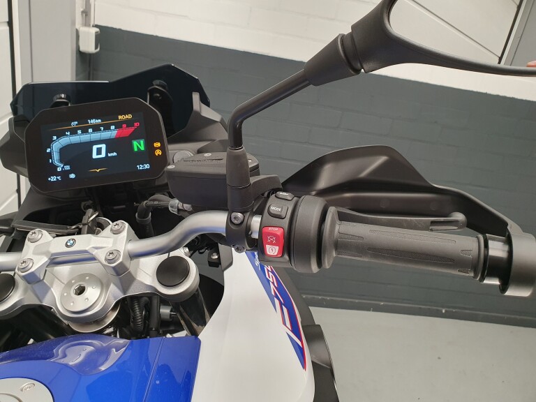 BMW F 750 GS BMW F 750 GS Sport foto 15