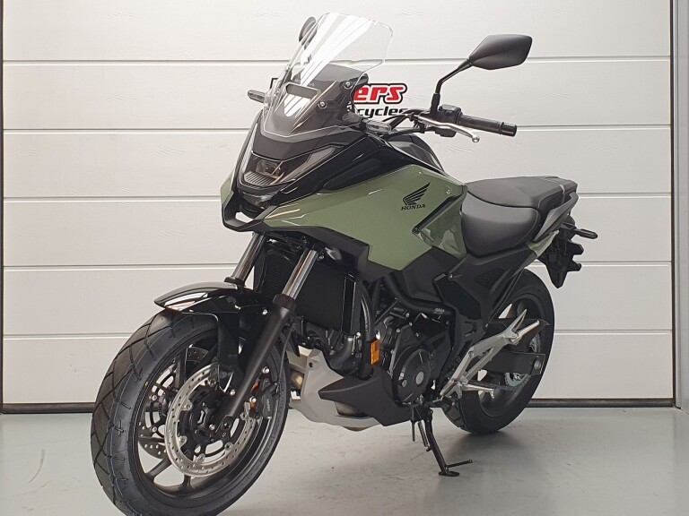 Honda NC 750 X ABS HONDA NC 750 X ABS 