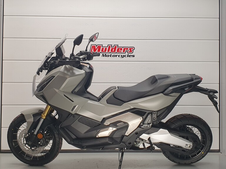 Honda ADV 750 X-ADV HONDA 750 X-ADV foto 2