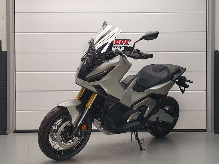 Honda ADV 750 X-ADV HONDA 750 X-ADV 