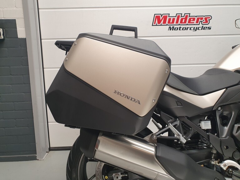 Honda NT 1100 A HONDA NT 1100 A foto 10