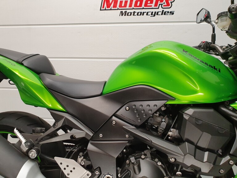 Kawasaki Z 750 KAWASAKI Z750 foto 10