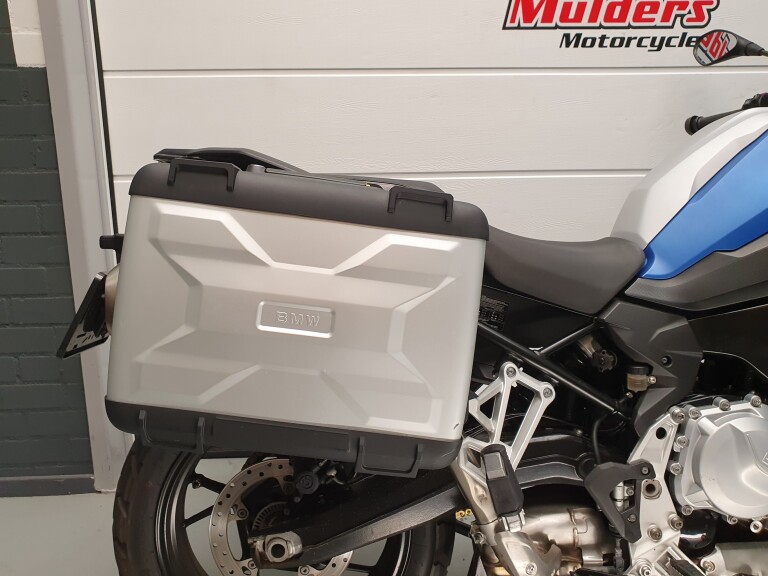 BMW F 750 GS BMW F 750 GS foto 8