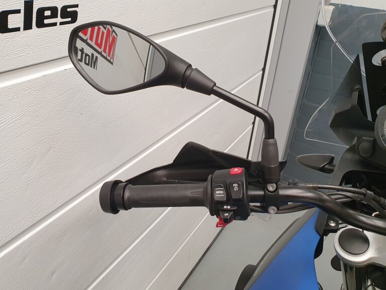 BMW F 750 GS BMW F 750 GS foto 15