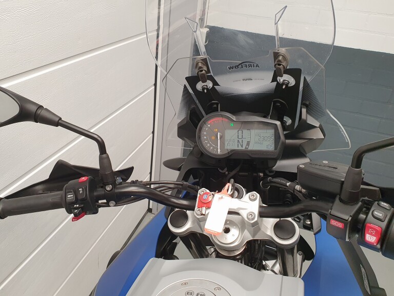 BMW F 750 GS BMW F 750 GS foto 17