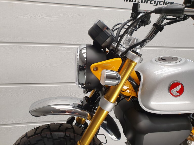 Honda Z 125 MA MONKEY HONDA Z125 MA MONKEY foto 4