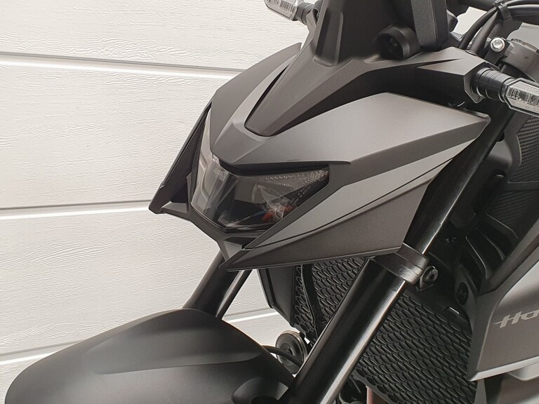 Honda CB 750 HORNET ABS HONDA CB 750 HORNET foto 5