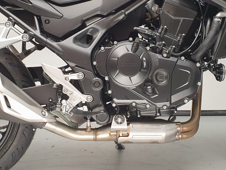 Honda CB 750 HORNET ABS HONDA CB 750 HORNET foto 13