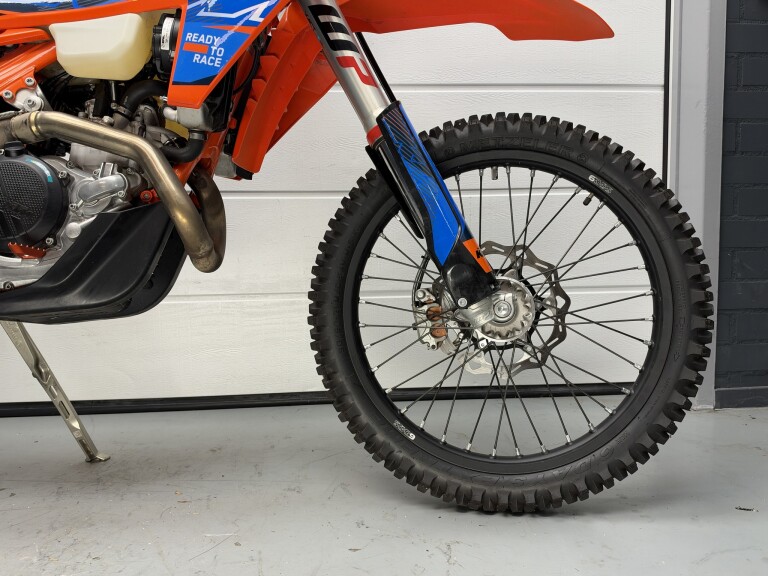 KTM 450 EXC SIX-DAYS foto 7