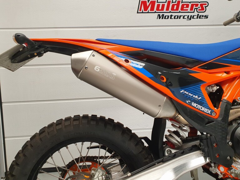 KTM 450 EXC SIX-DAYS foto 10