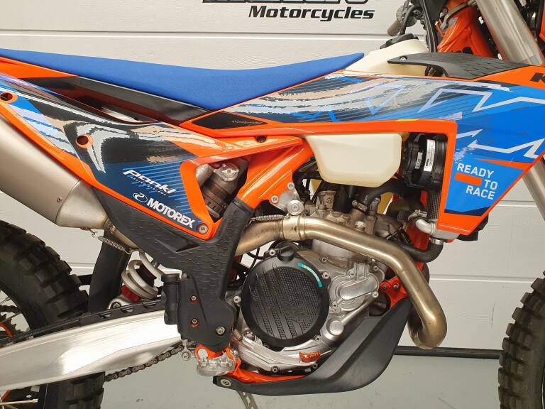 KTM 450 EXC SIX-DAYS foto 11
