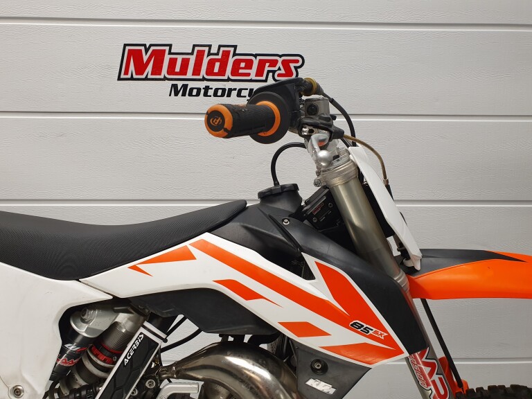 KTM 85 SX 19\/16 KTM 85 SX 19\/16 foto 10