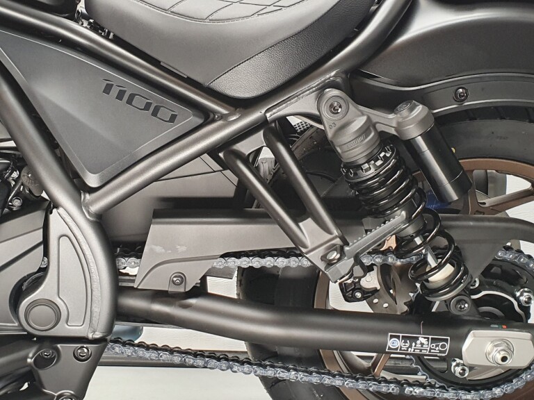 Honda CMX 1100 REBEL DCT SPECIAL ED HONDA CMX 1100 REBEL DCT SE foto 9