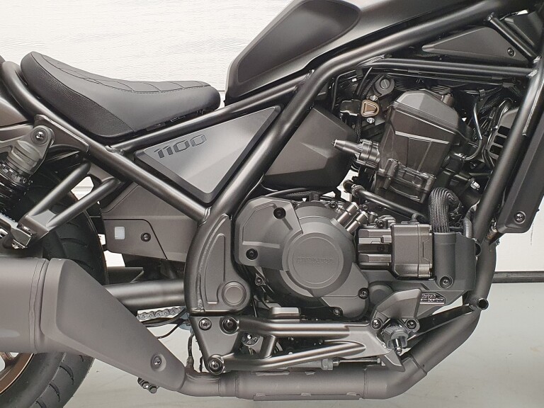 Honda CMX 1100 REBEL DCT SPECIAL ED HONDA CMX 1100 REBEL DCT SE foto 12