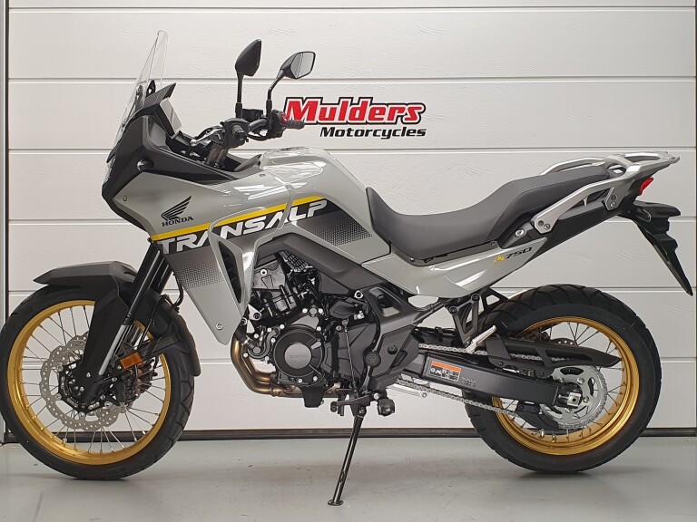 Honda XL 750 A TRANS-ALP HONDA XL 750 TRANS-ALP foto 2
