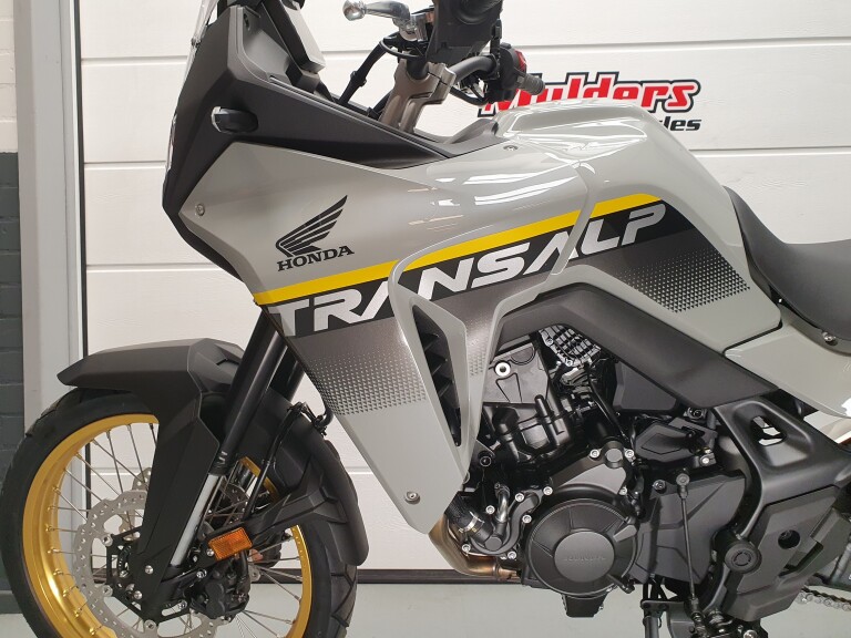 Honda XL 750 A TRANS-ALP HONDA XL 750 TRANS-ALP foto 5