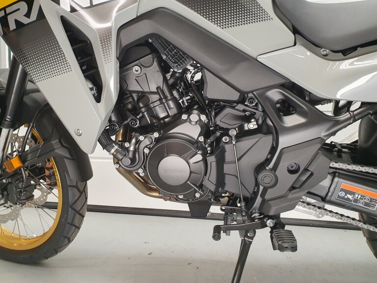 Honda XL 750 A TRANS-ALP HONDA XL 750 TRANS-ALP foto 6