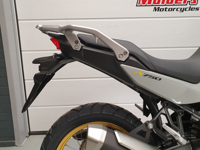 Honda XL 750 A TRANS-ALP HONDA XL 750 TRANS-ALP foto 10