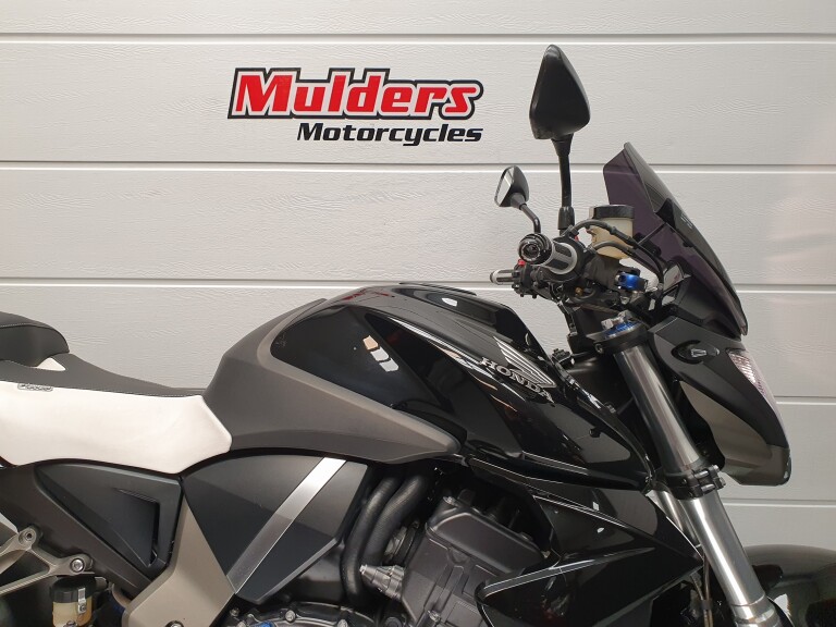 Honda CB 1000 R HONDA CB 1000 R foto 11
