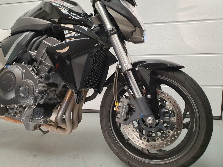 Honda CB 1000 R HONDA CB 1000 R foto 13