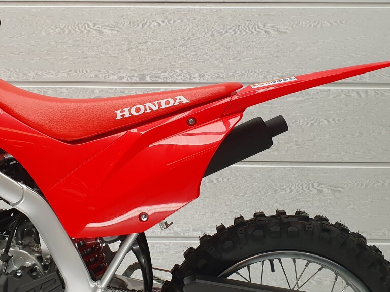 Honda CRF 125 FBS 19\/16 HONDA CRF 125F foto 6