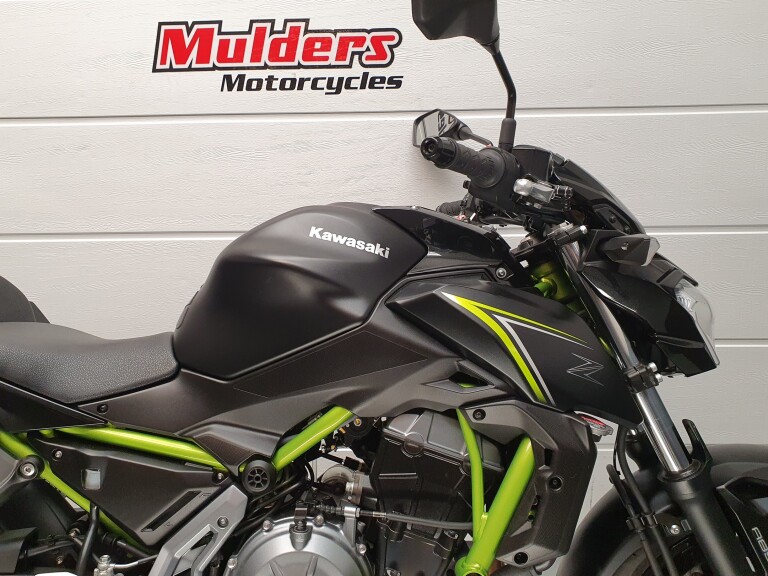 Kawasaki Z 650 KAWASAKI Z 650 foto 10